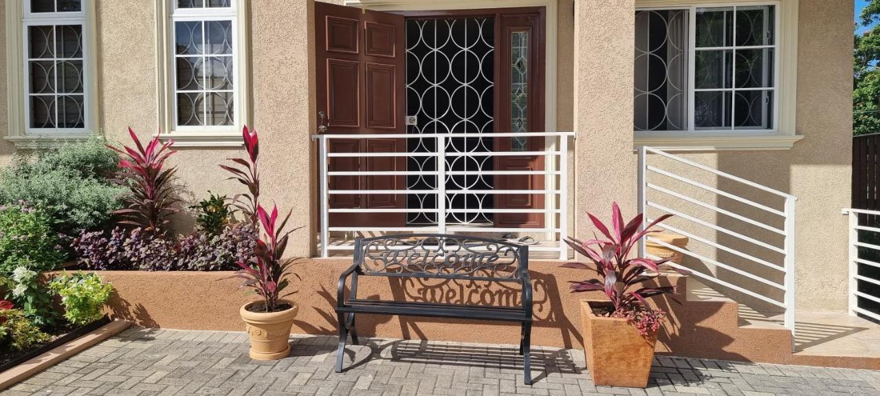 Komfort Getaway Villa At Countrymist Ocho Rios Kültér fotó