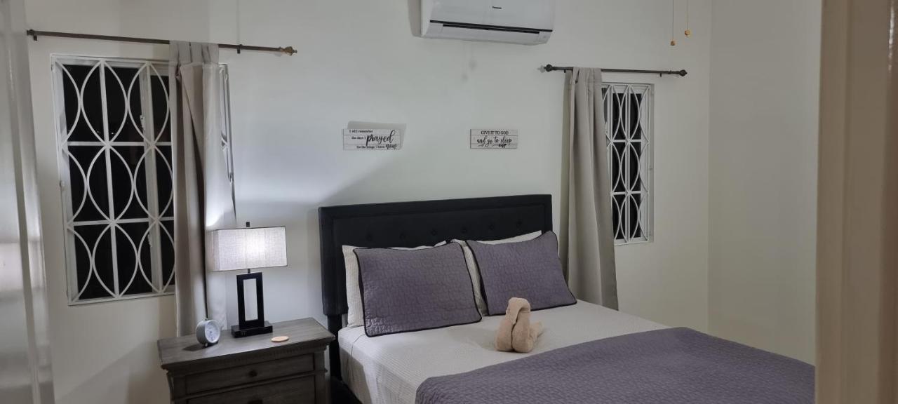Komfort Getaway Villa At Countrymist Ocho Rios Kültér fotó